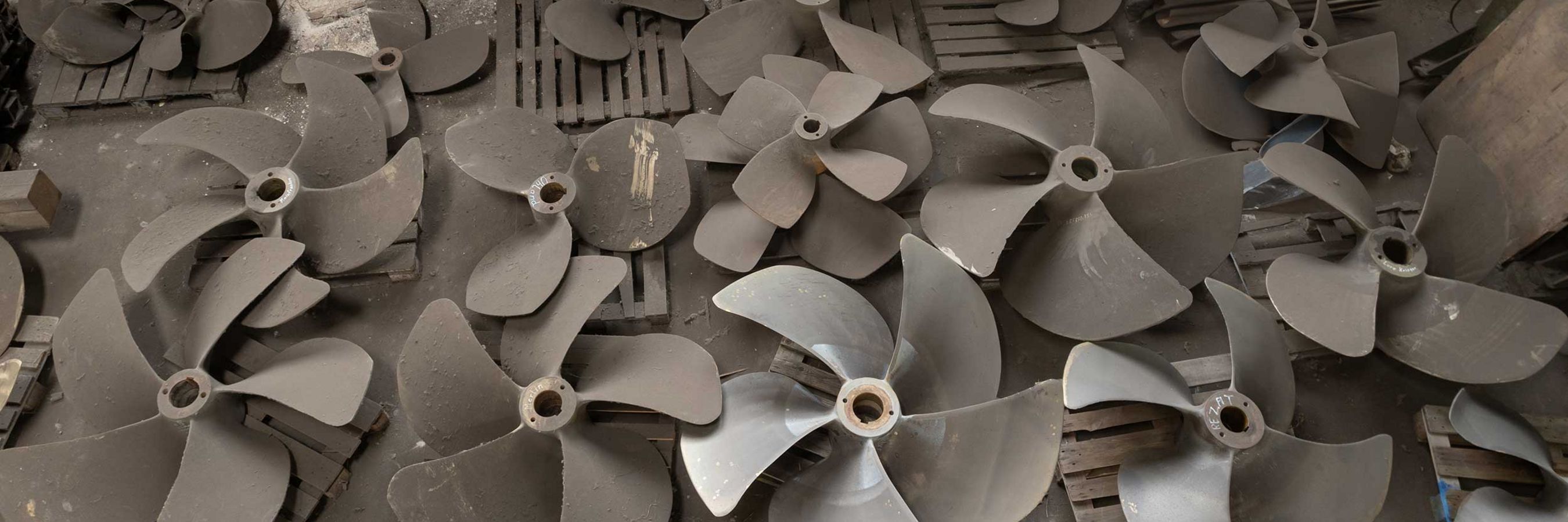 © Felbermayr/Weickinger Detail mehrere Propeller für Schiffbau